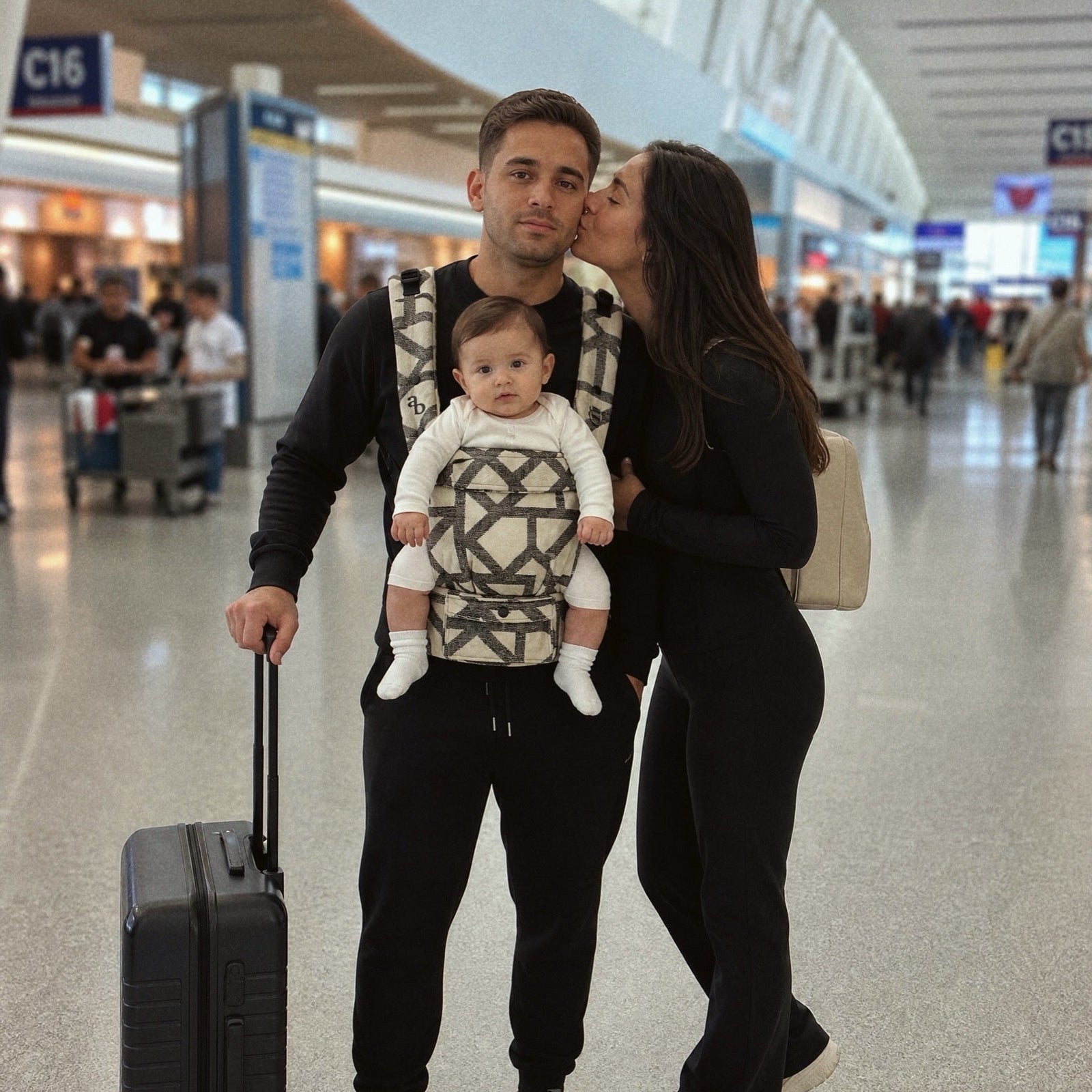 Alyssa traveling with Ariblake
