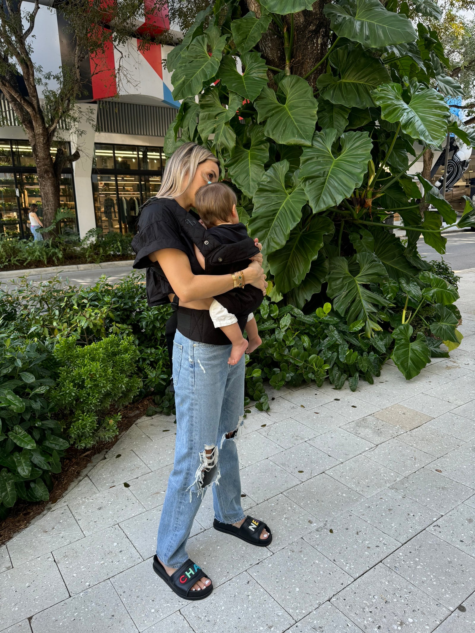 Diana wearing Ariblake